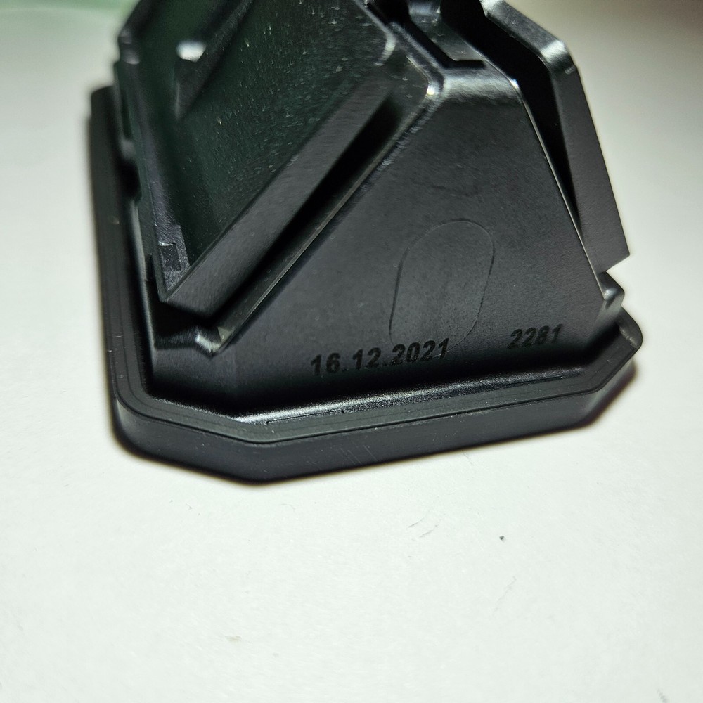 Deutz shuttle Valve 4516377 for EGR New