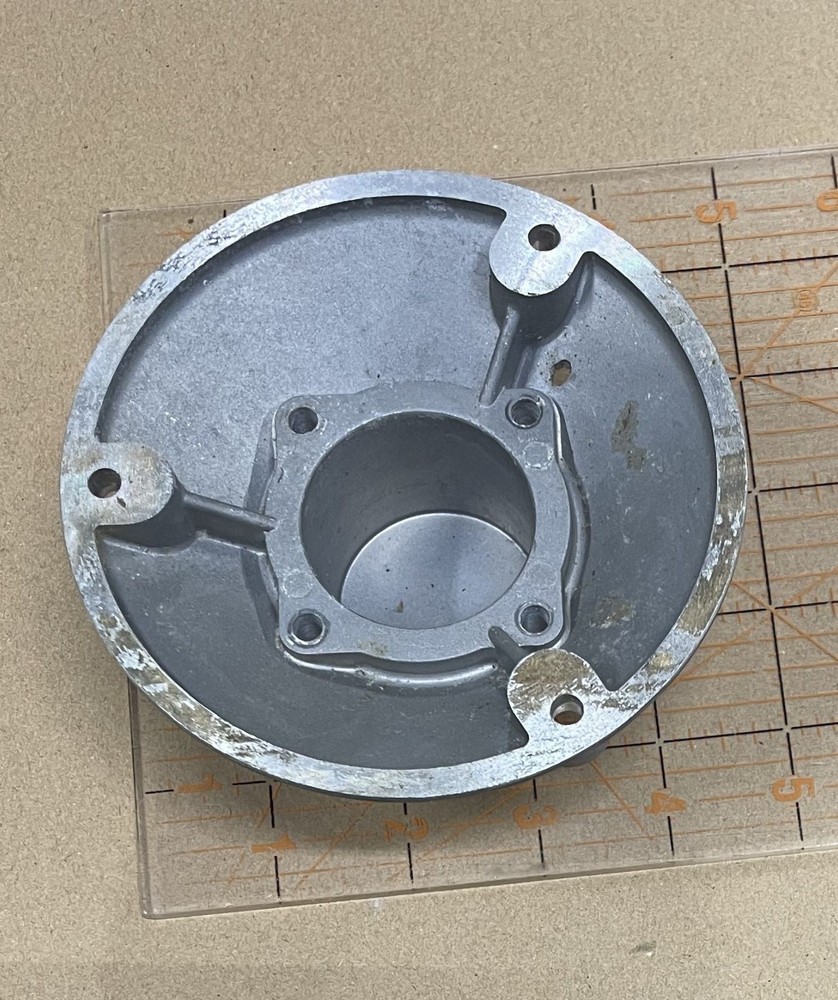 Super Tigre S 2000 Model Airplane Engine back plate/engine mount