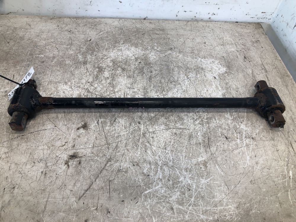 2015 Peterbilt 389 Torque Rod (339-10179)