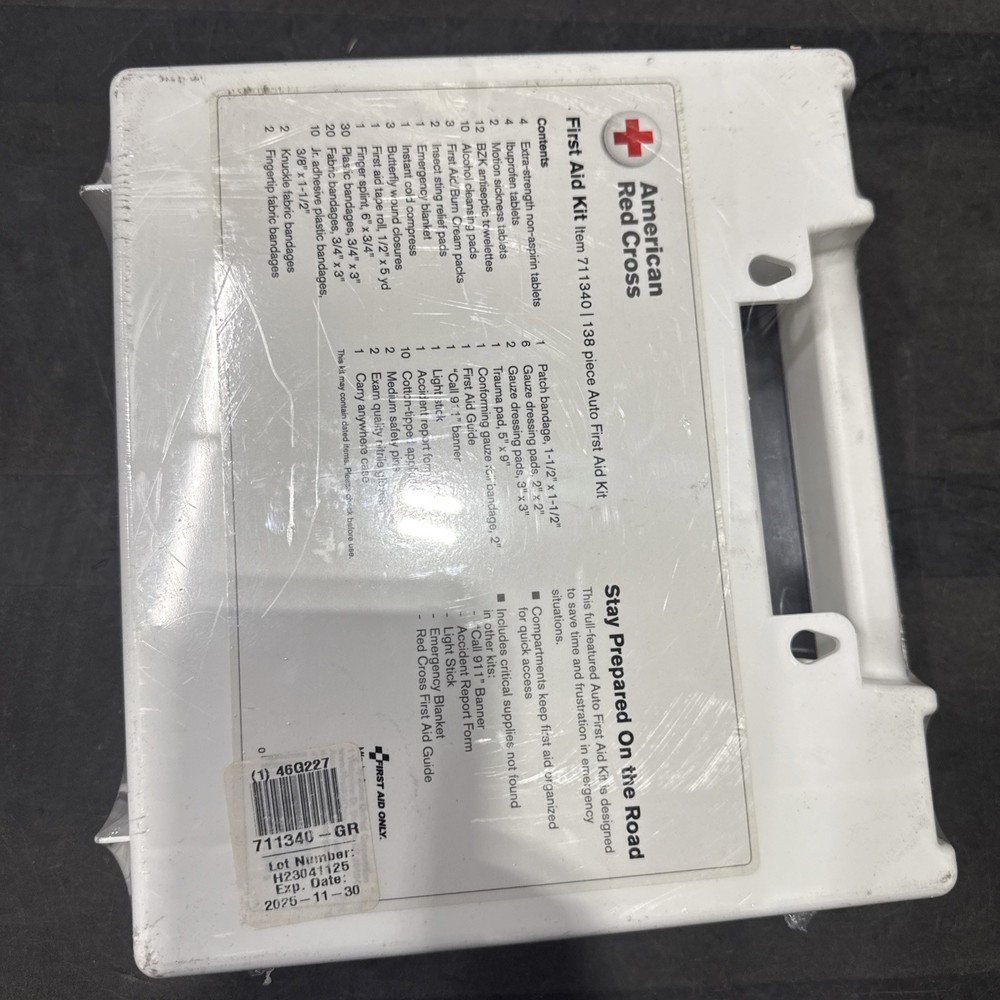 711340 Auto First Aid Kit