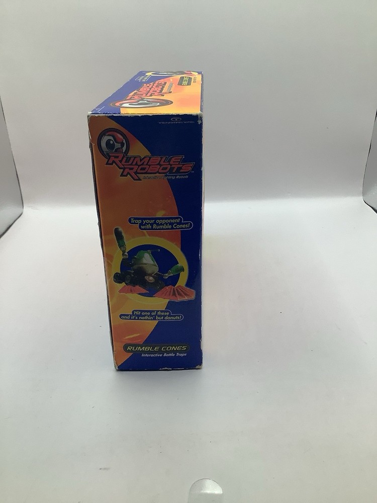 2001 Rumble Robots Rumble Cones MIB
