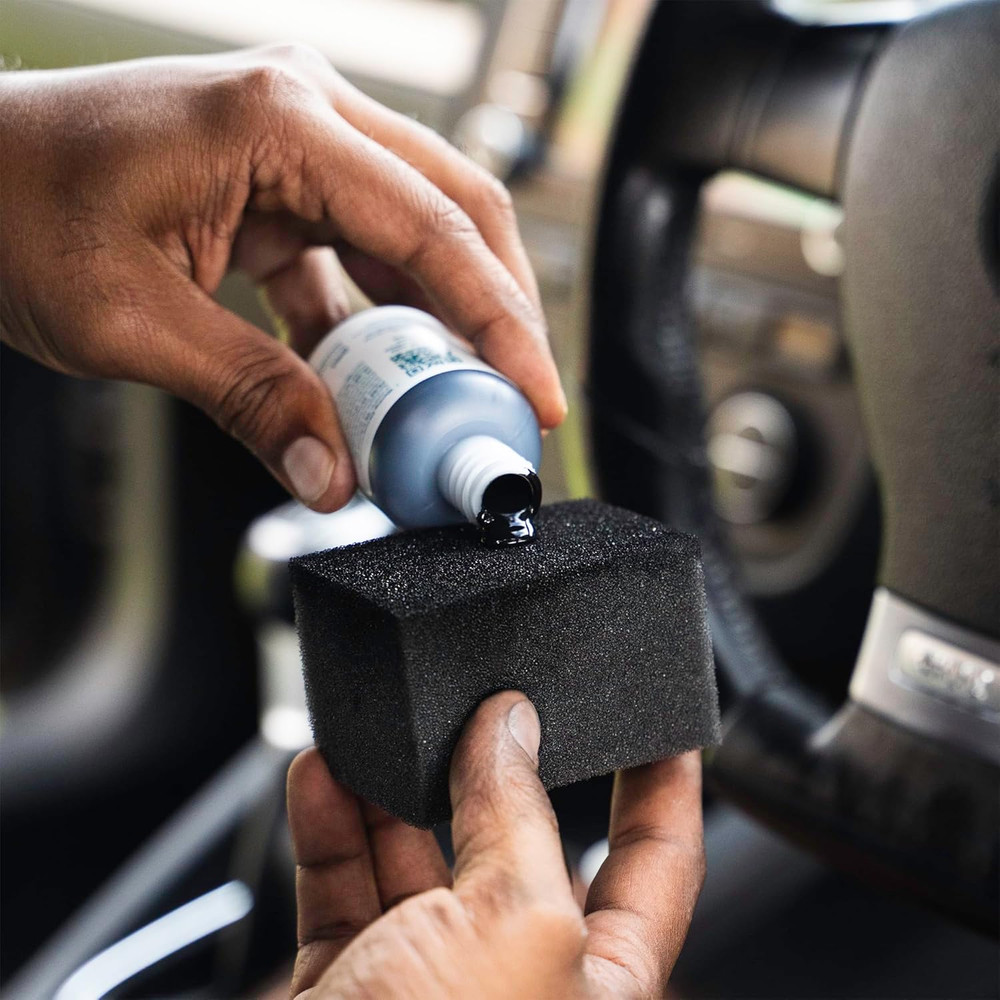 Steering Wheel Restoration Kit | Degrease and Refresh the Colour of Worn or Scra