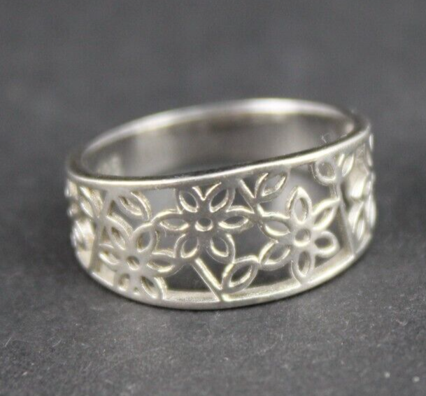 size 5 sterling silver ring .925 daisy flower