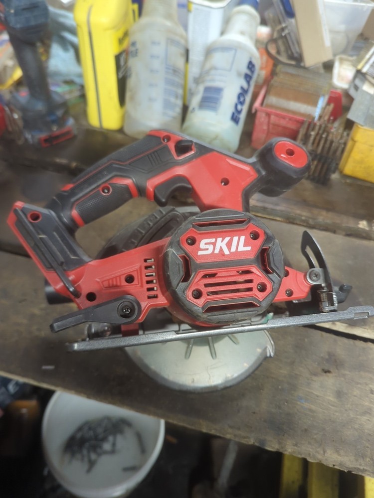 SKIL CIRULAR SAW CR540601(BARE TOOL) 20v