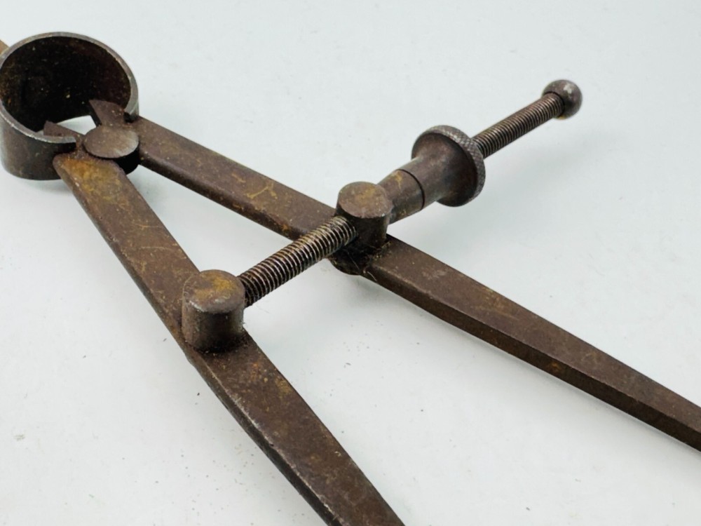 Vintage 7" Heavy Duty Fulcrum Stud Wing Bow Spring Divider Compass Caliper
