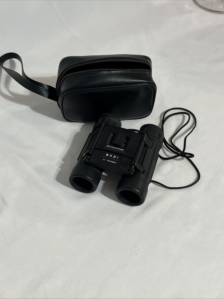 Binoculars With Case Western Field 4 Inches