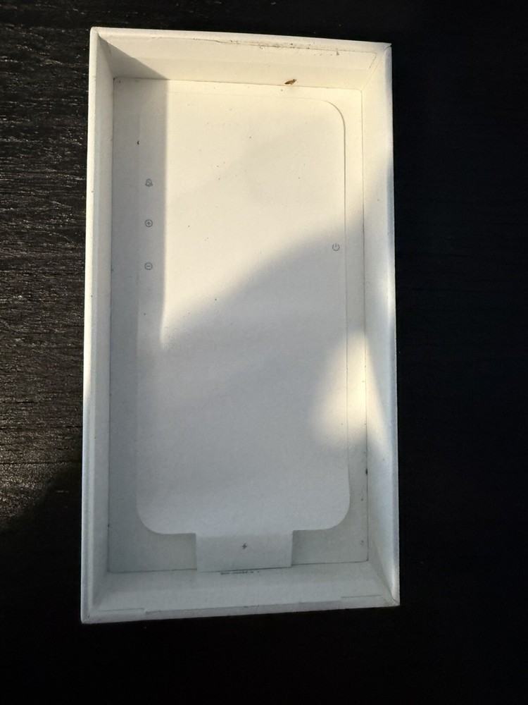 iphone 14 256gb blue BOX only With Charging Wire