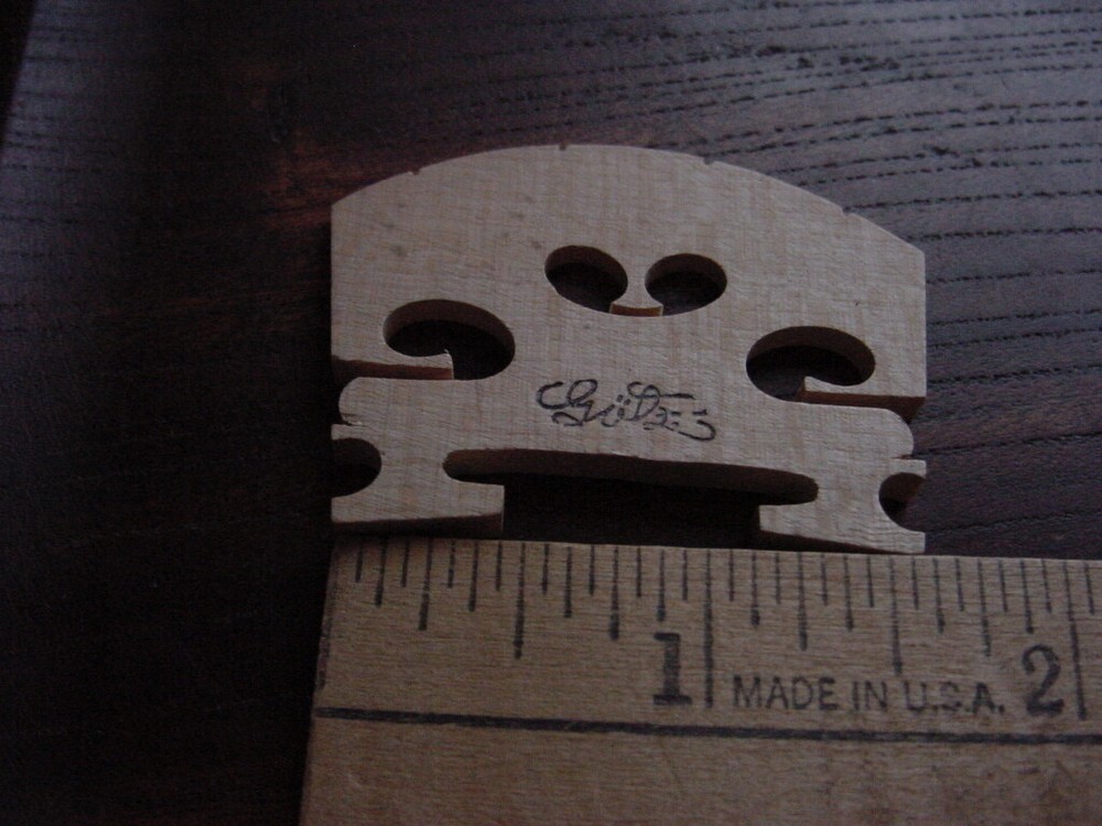 VINTAGE GOTZ VIOLIN BRIDGE NOS 4/4 GERMANY