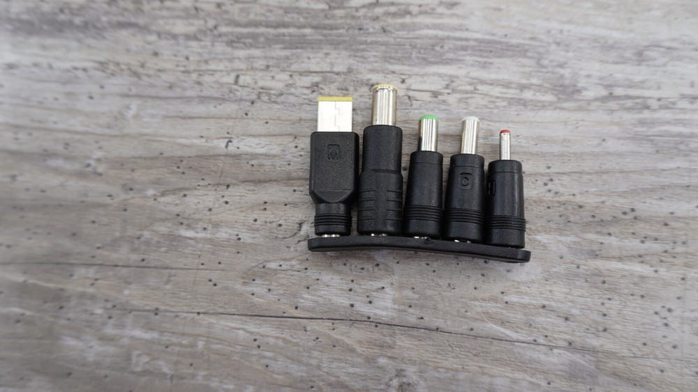 Foldable Solar Panel, LUMOPAL 60W Portable Panels Folding 60W/GREY