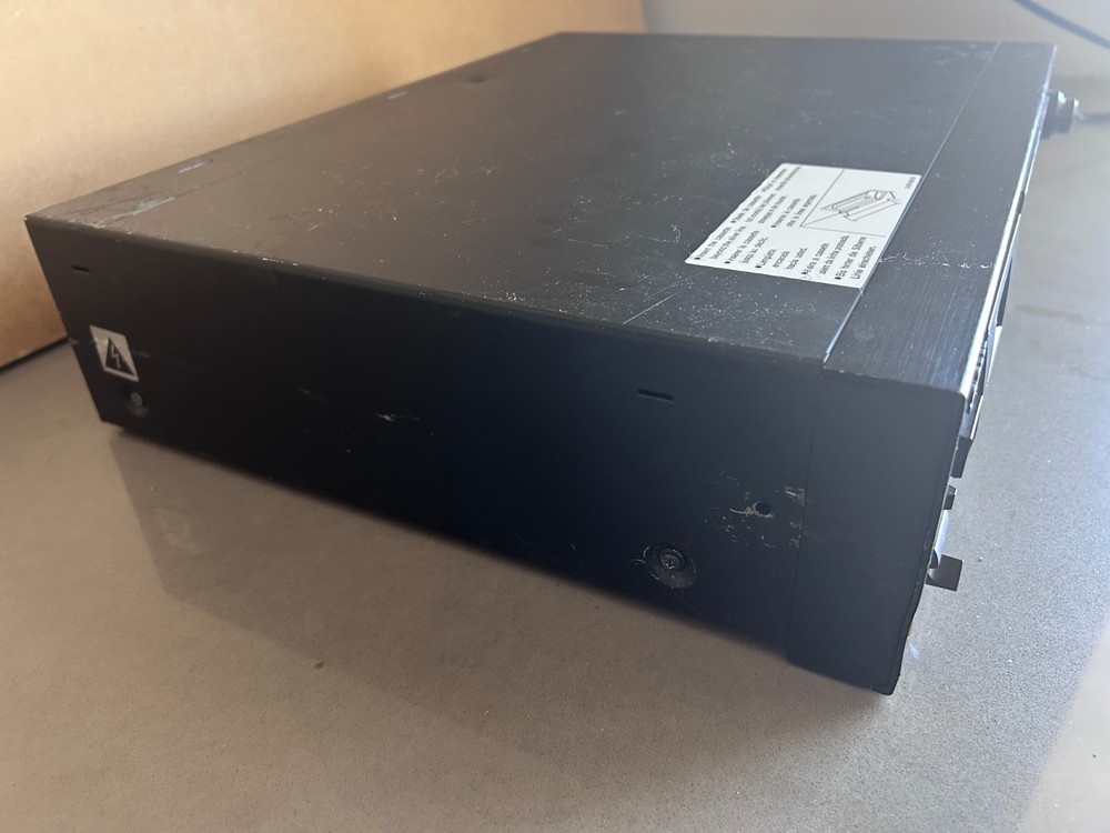 Sony DTC-690 DAT Digital Audio Tape Deck Player Recorder PARTS - Powers On