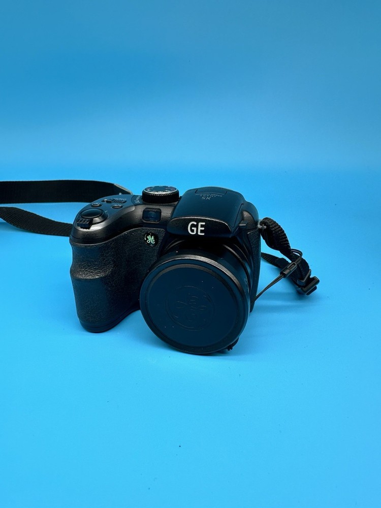 GE X5 14.4MP digital Bridge camera, Black - Tested