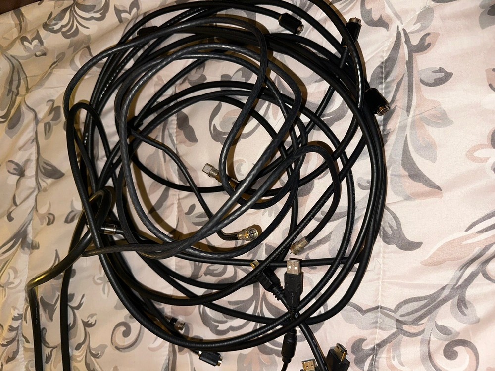 Lot of random assorted cables - SEE PHOTOS
