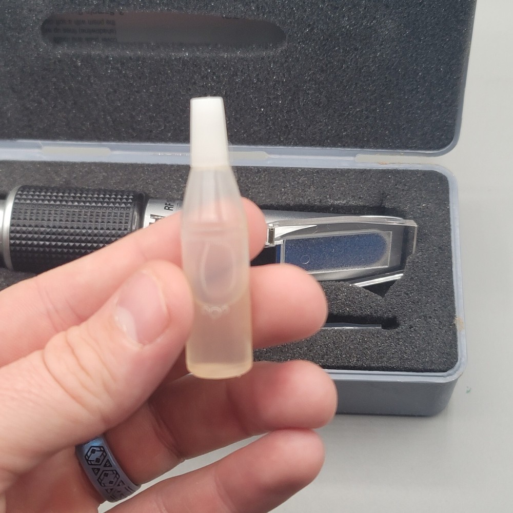 Extech Instruments RF15 Portable Refractometer With Case