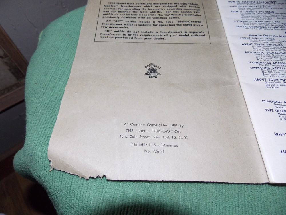 Instructions for Assembling and Operating Lionel Trains (1951) 64 Pages