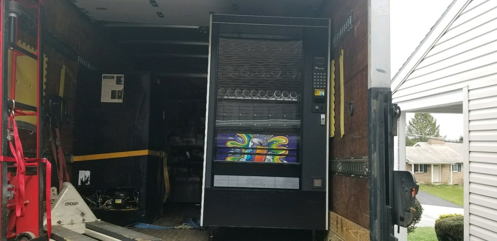 (AP) AUTOMATIC PRODUCTS LCM4 COMBO MACHINE SODA CAN SOLD OUT SWITCH