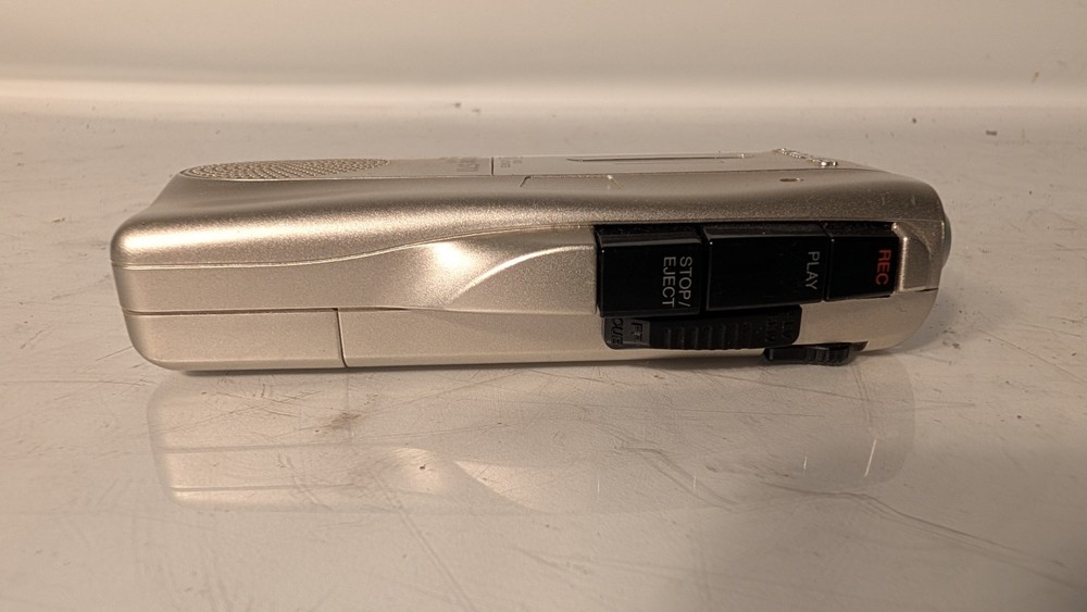Olympus Pearlcorder S711 Microcassette Voice Recorder . Excellent