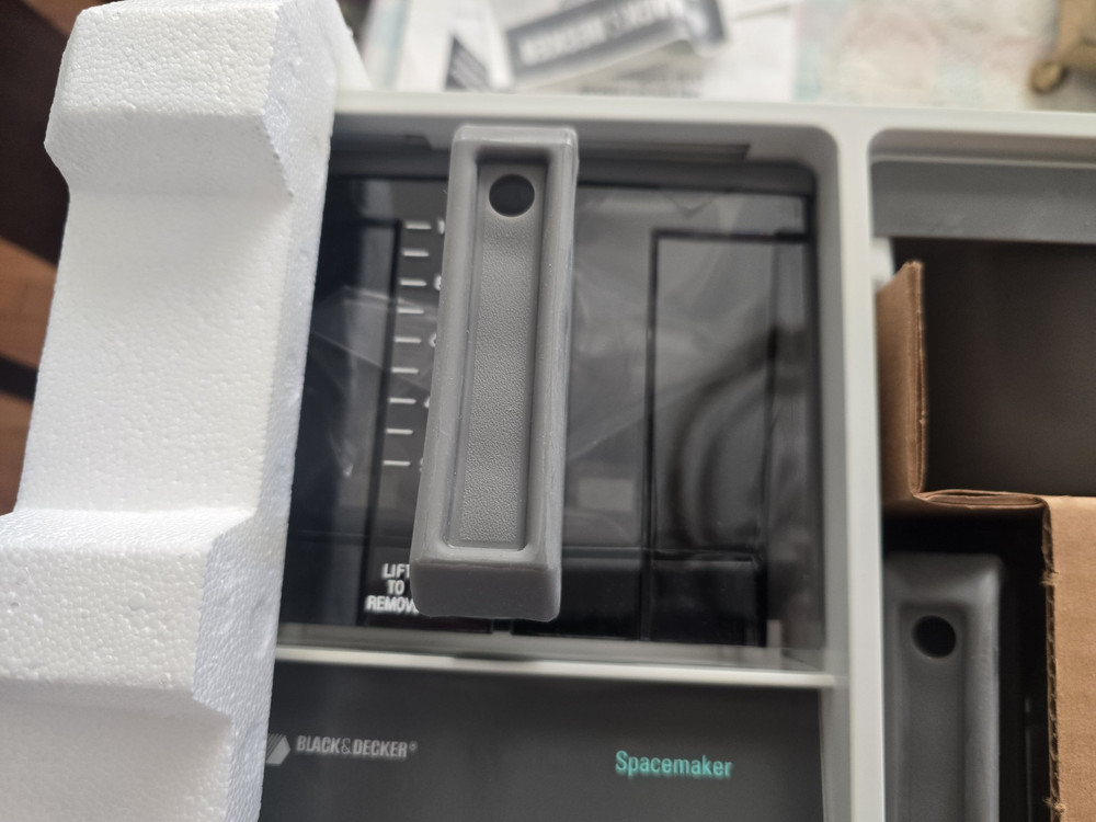 Black & Decker Space Maker Drip Coffee Maker SDC1G NEW OPEN BOX W/ BRACKETS