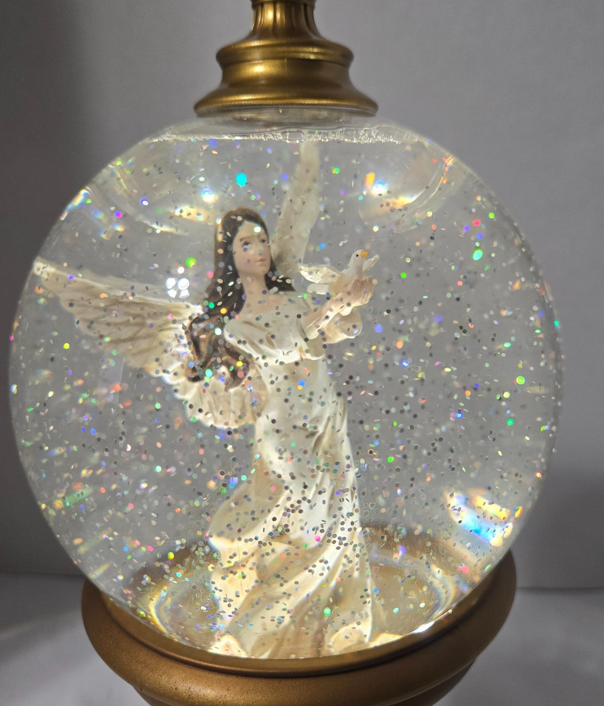 Cracker Barrel Angel Glitter Globe Illuminated w/ Continual Glitter Motion