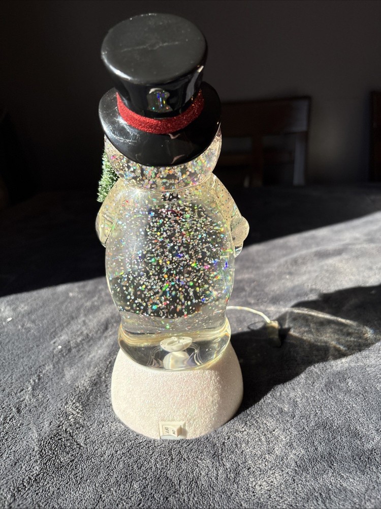 9” Light up Snowma Globe Decor
