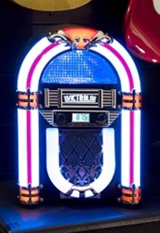 Retro Victrola Jukebox Bluetooth Nostalgic Desktop FM VJB-127 New Unopened Box