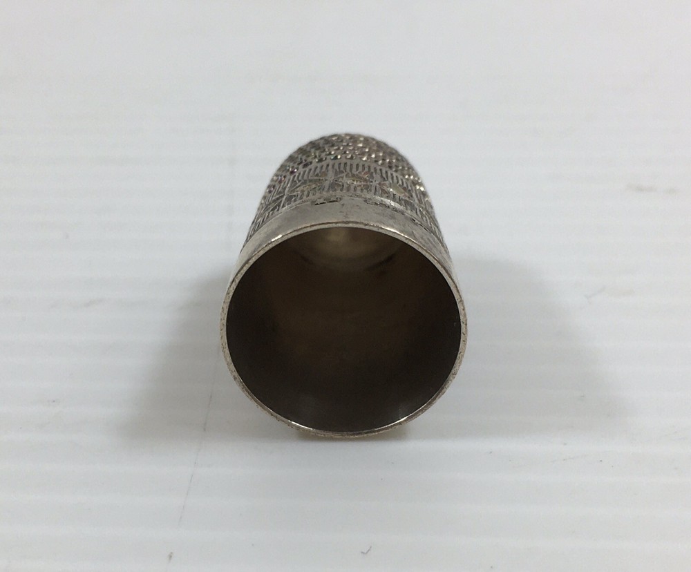 Antique Charles Horner Solid Silver Thimble Size 11 4.2g