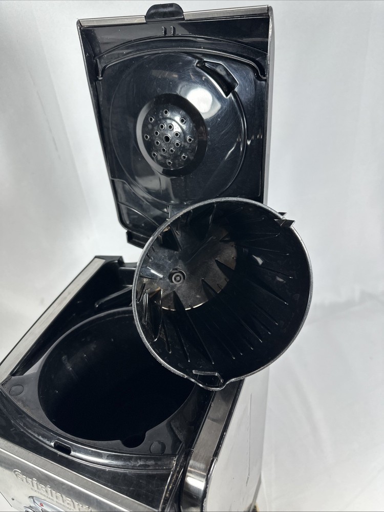 Cuisinart DCC-2650 Extreme Brew 12-Cup Programmable Coffee Maker Silver & Black