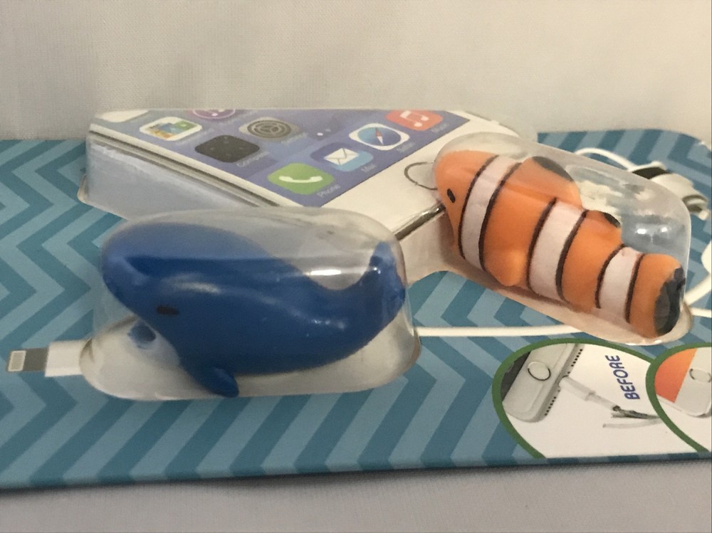 Tzumi Bytes Cable Protectors Clown Fish & Whale (2 Pieces)