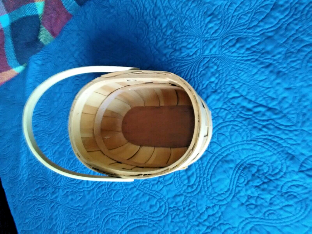 Hand Basket W/Handle made with bamboo or soft wood