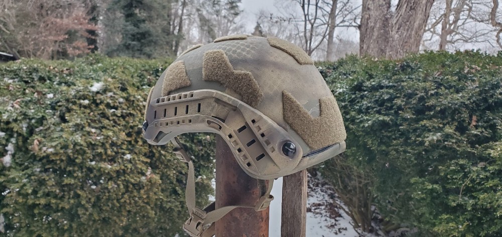 High Cut ECH Helmet Conversion Large Ops Core Rails 4D pads - FAST SF Team Wendy