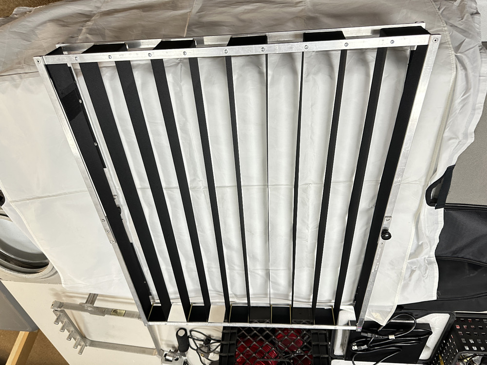 Light Tools Collapsible Fabric Blinds, Small (28' x 23')