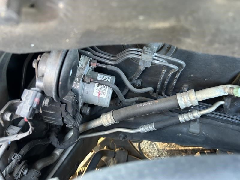 SANTA FE 2015 Fuse Box Cabin 104620647