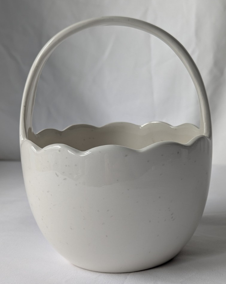 Holiday Home Ceramic Easter bunny treat basket