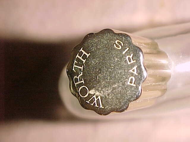 LALIQUE for WORTH PARIS - SIGNED BOTTLE ONLY