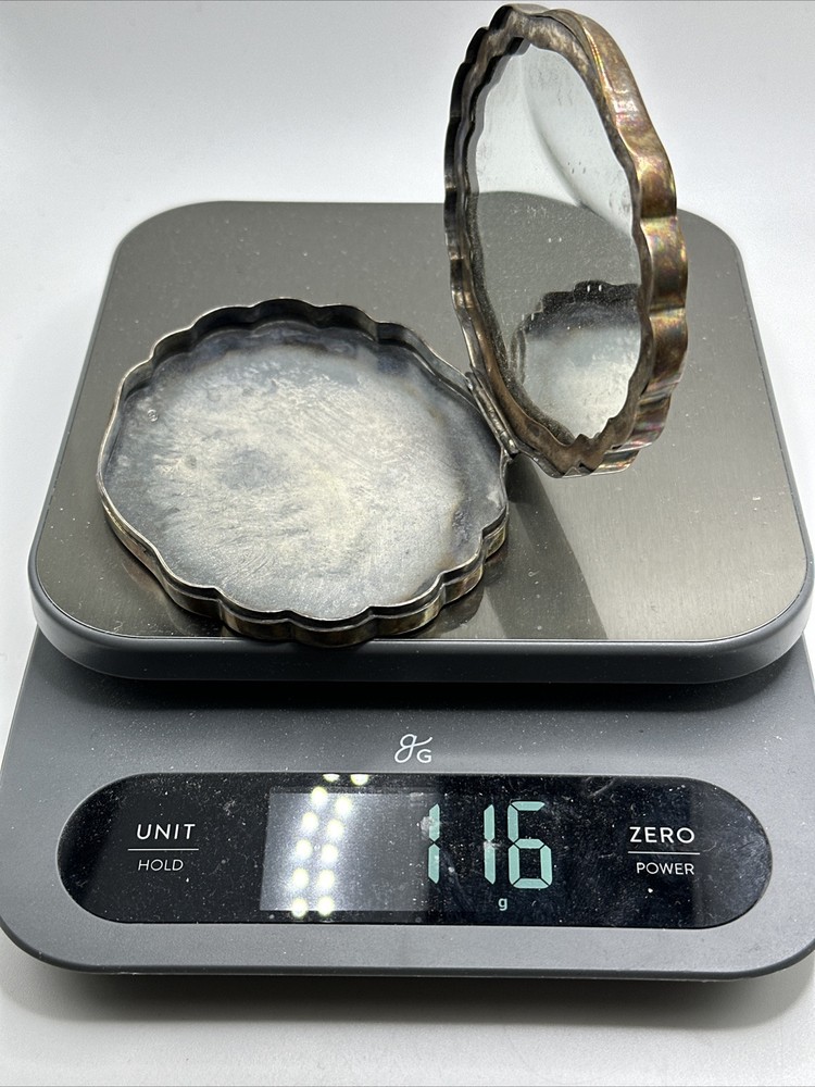 Vintage Silver Powder Makeup Compact "Marked 800 In two Places