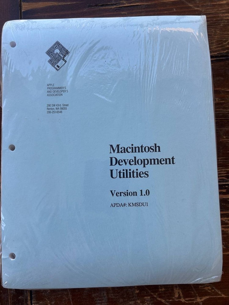 Apple Macintosh Development Utilities v1.0 APDA KMSDU1 w/ Disks