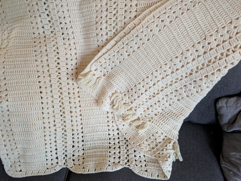 Vintage Cottage Core Throw
