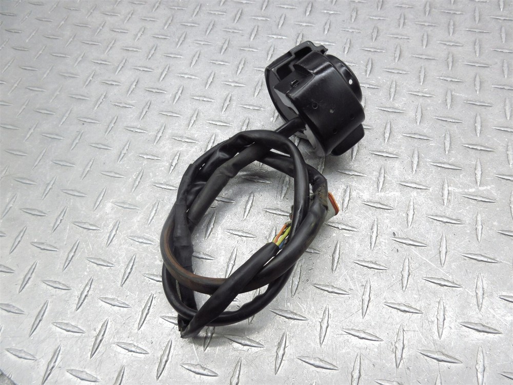 2005 Harley Softail Deluxe FLSTNI Left Handlebar Control Switch Handle Bar