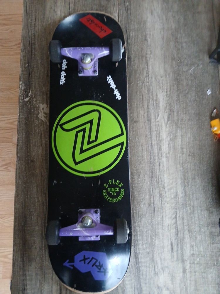 Zflex Skatebored Krux Trucks