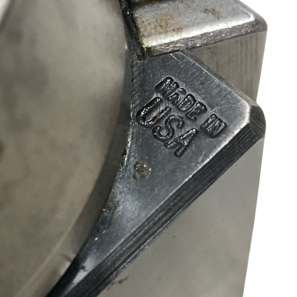 Aloris CXA Quick Change Lathe Tool Post - Wedge Style With 6 Tool Holders