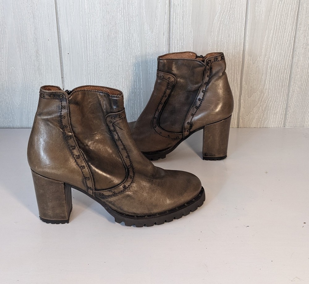 Eric Michael Brown Leather Block Heeled Side Zip Boots Sz 39 Euc 8.5