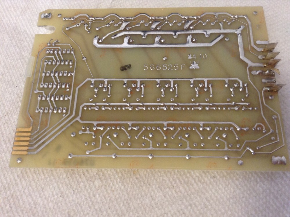 Bonton 076034-1J Board 566525F