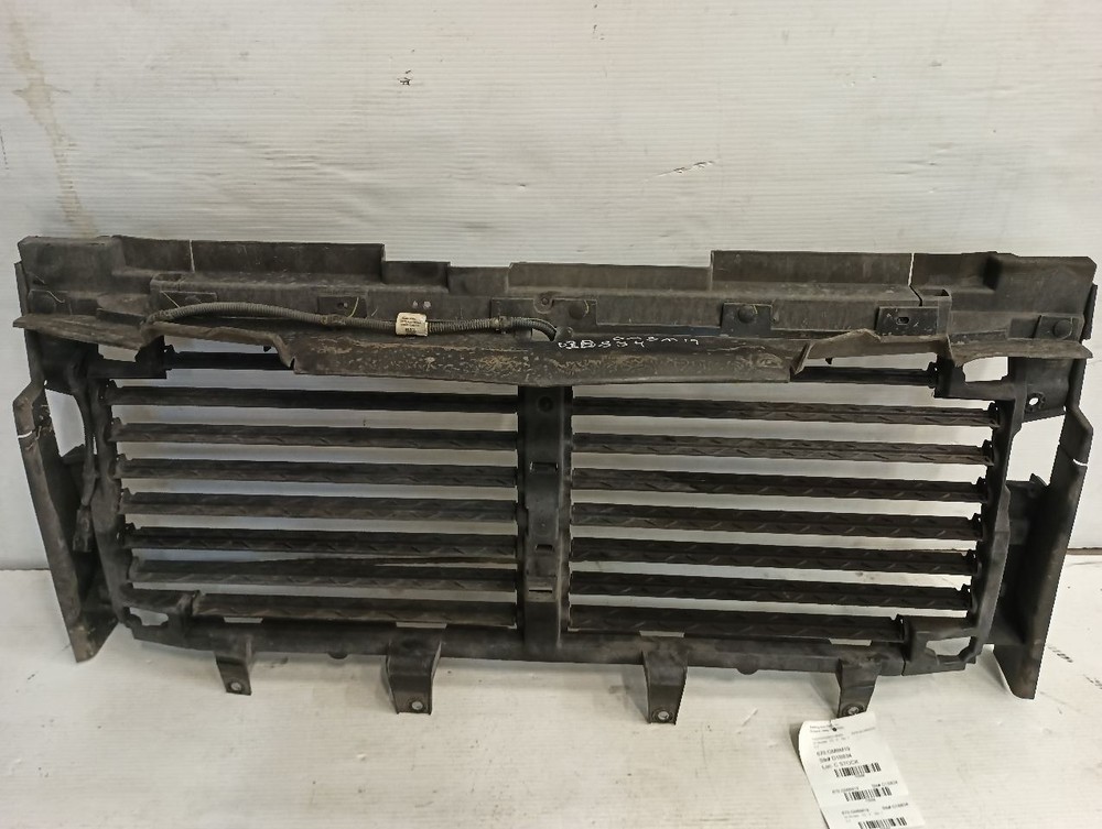 Active Air Shutter from 2019 Silverado 1500 5.3L 12634089