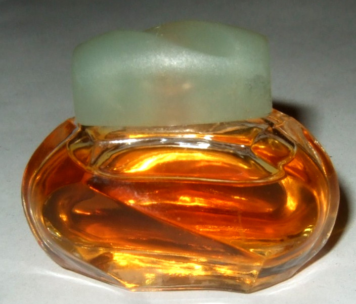 Miniature Estee Lauder Knowing Perfume Bottle .12 Oz