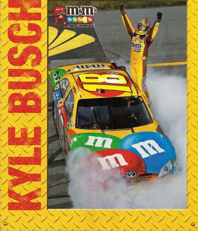 KYLE BUSCH 2011 M&M'S #18 SPRINT CUP POSTCARD