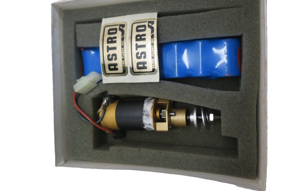 Astro Flight Cobalt Astro-05 Motor w/ Geared Super Box RC Remote Control