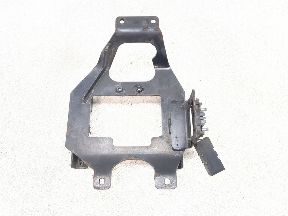 13-16 New Holland Workmaster 60 4x4 Main Fuse Bracket