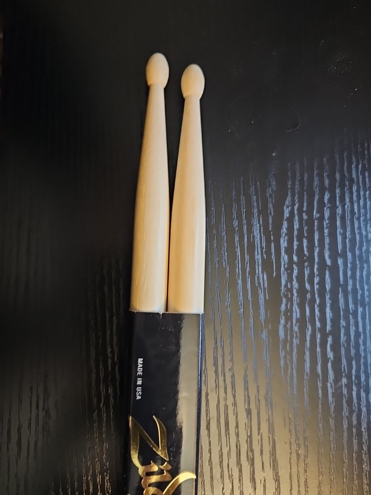 Zildjian DrumStick 2B Wood Sticks Select Hickory