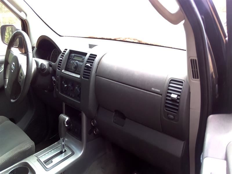 PATHFINDR 2008 Fuse Box Cabin 1037070031