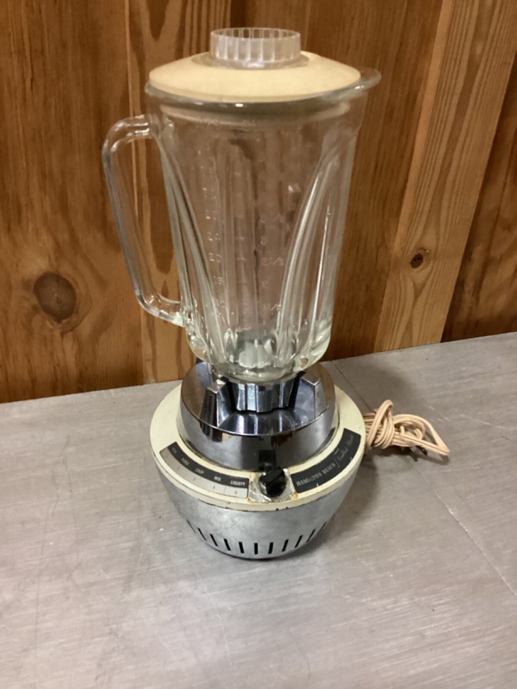 HAMILTON BEACH COOKBOOK BLENDER BASE 5 SPEED MODEL 218 TESTED AND WORKING