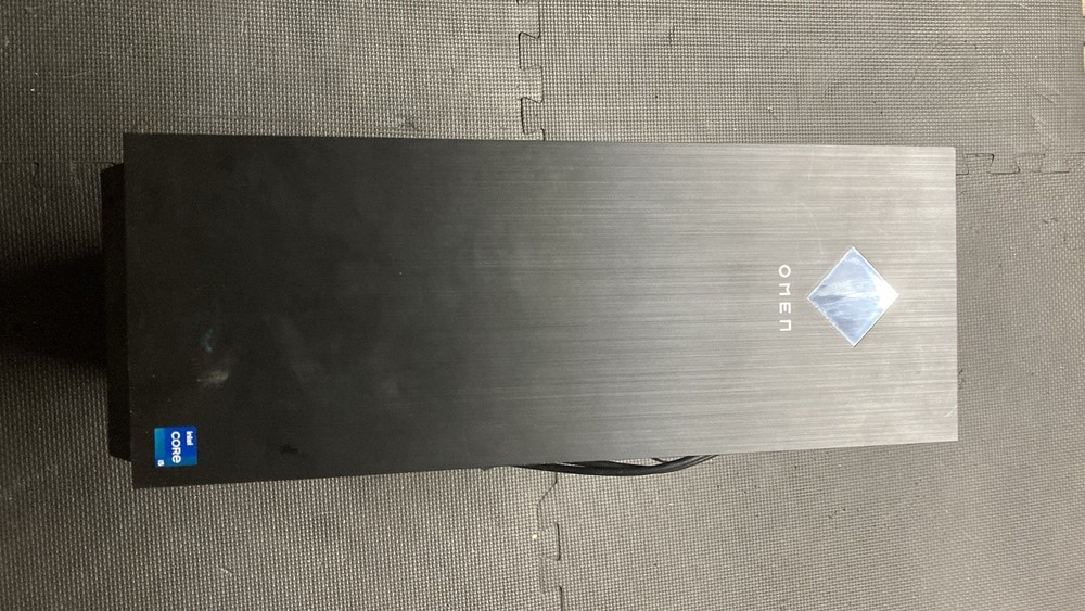 OMEN 25L Computer Case
